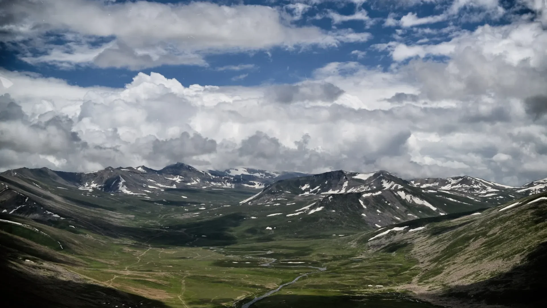 Babusar Valley on the descent towards Chilas